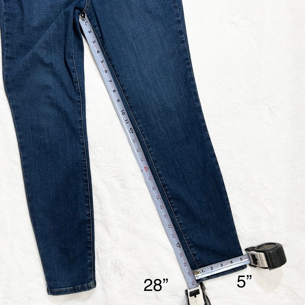 NYDJ Slimming Mid Rise Medium Wash Ankle Skinny Jeans - Picture 11 of 11
